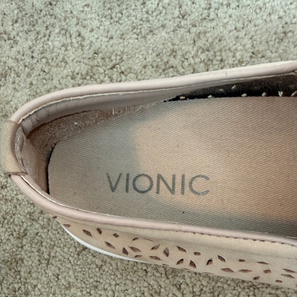 Vionic Women's Blush Perforated Slip-On Sneakers - Picture 2 of 4
